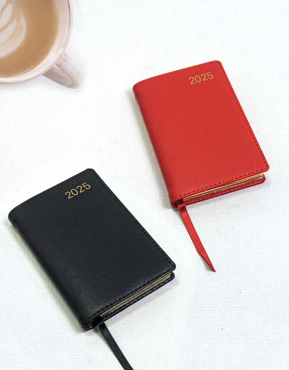 Belgravia Mini Pocket Week to View Leather Diary with Planners 2025 - English - 25-C33EBK