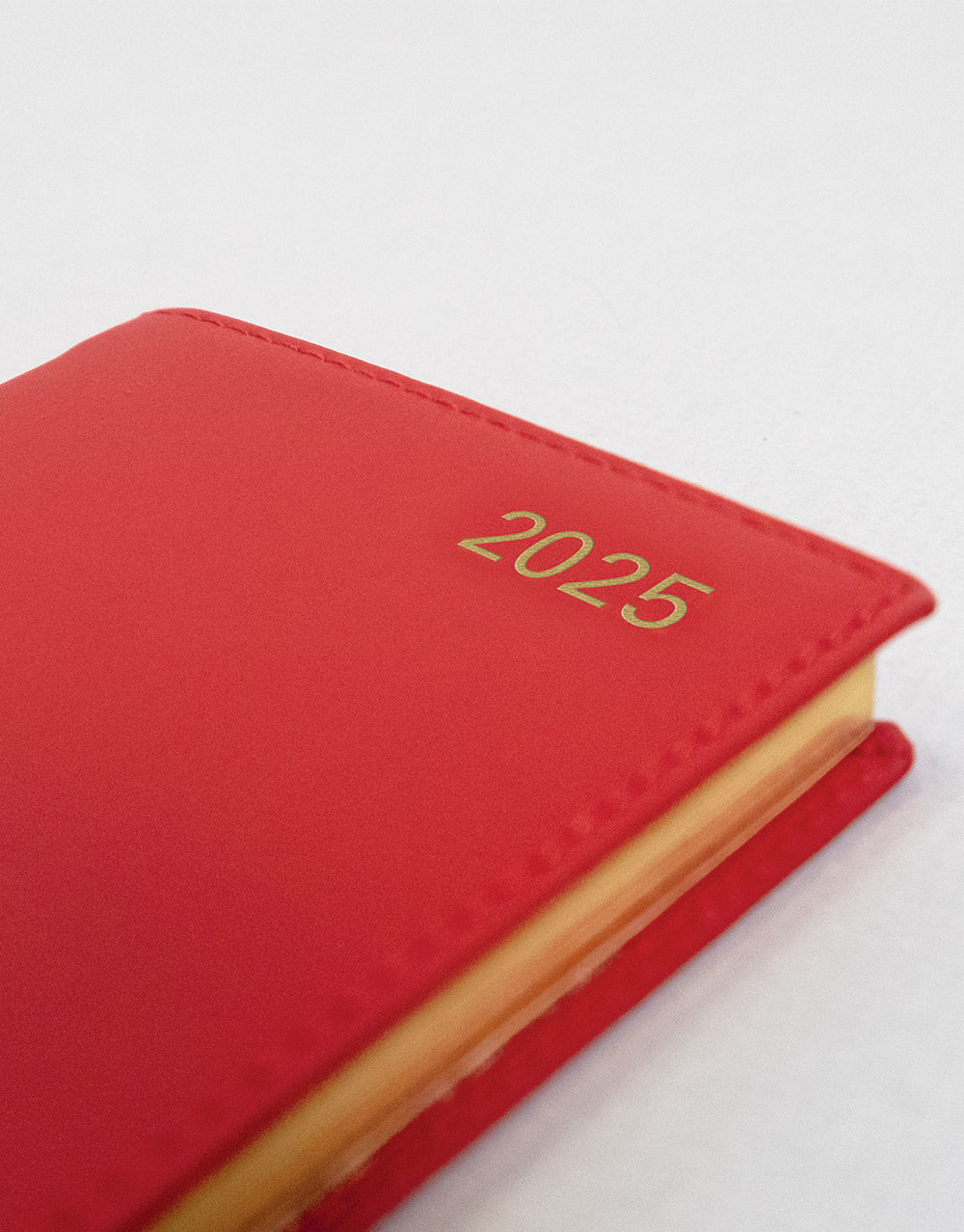 Belgravia Slim Landscape Week to View Leather Diary with Appointments and Planners 2025 - English - 25-C33SRD#colour_red