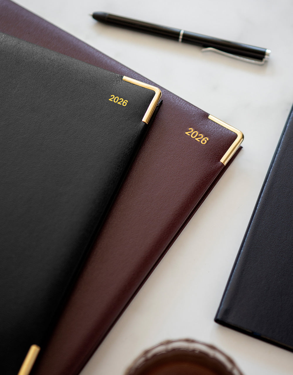 Classic Slim Planner 2026 - English | Landscape Week to view with ...